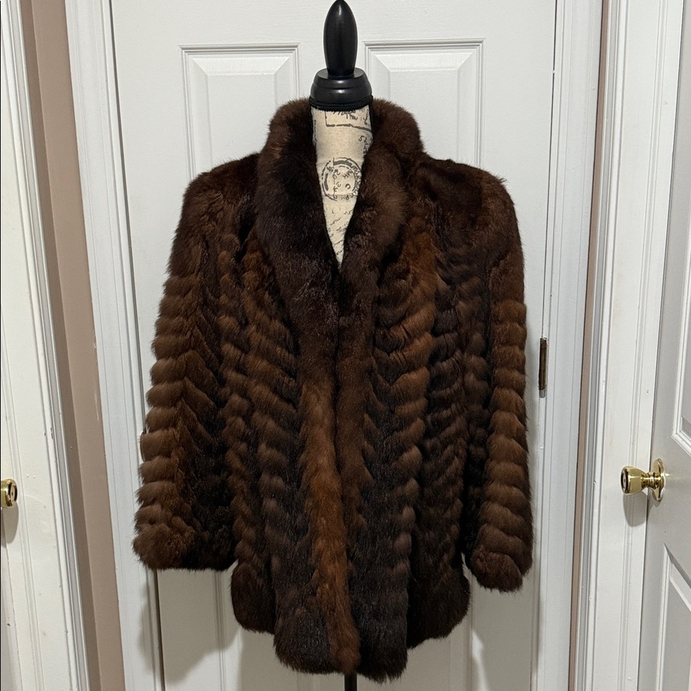 Elegant Vintage Brown FUR Jacket